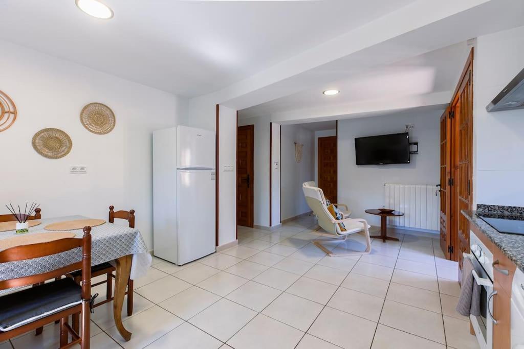 Casa Feli - Apartamento Con Jardin Privado En Los Pirineos Castiello de Jaca Εξωτερικό φωτογραφία